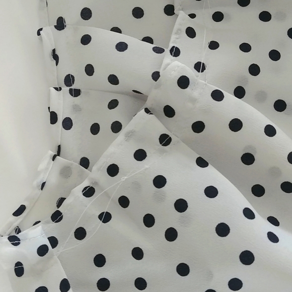 LC Lauren Conrad Polka Dot Sleeveless - Picture 10 of 12